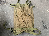 Partij diverse legeruitrusting - afbeelding 2 van  5