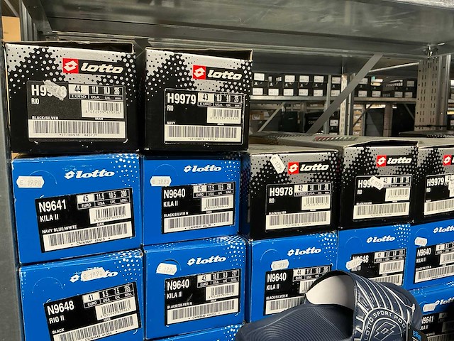 Partij diverse lotto slippers (23x) - afbeelding 4 van  7