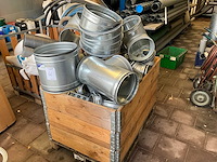 Partij diverse luchtafvoer koppelingen - afbeelding 1 van  1