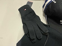 Partij diverse lyle scott/purepath/usm/tommyjeans petten&mutsen (44x) - afbeelding 10 van  15