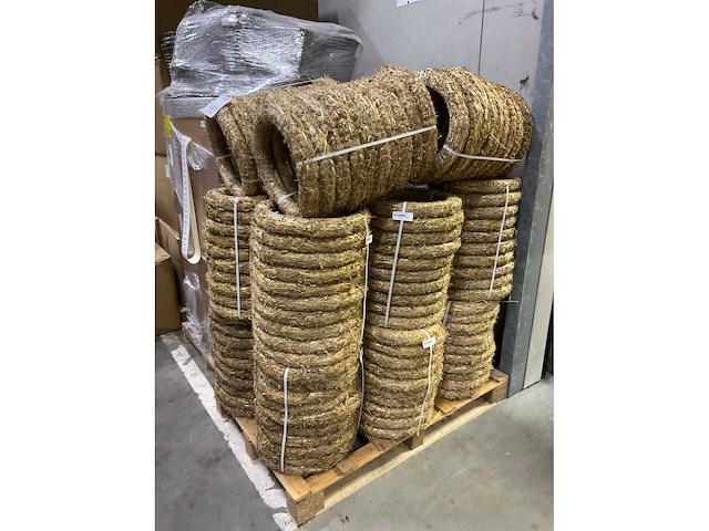 Partij diverse manden en kransen - afbeelding 4 van  10