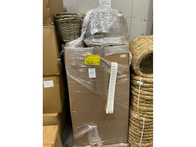 Partij diverse manden en kransen - afbeelding 6 van  10