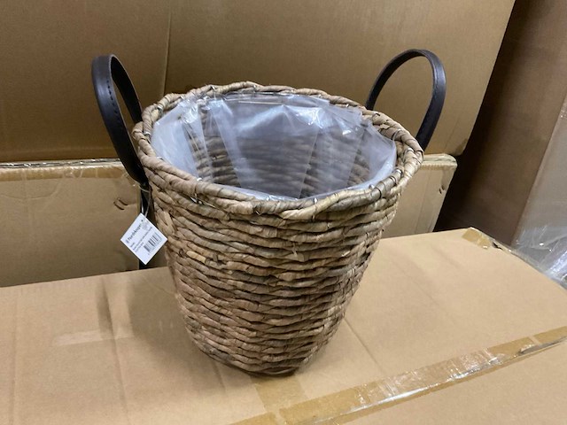 Partij diverse manden en kransen - afbeelding 10 van  10