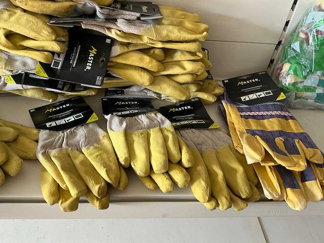 Partij diverse master & bull grip handschoenen (80x) - afbeelding 3 van  8