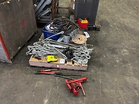 Partij diverse materiaal - afbeelding 1 van  6