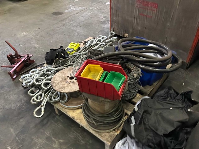 Partij diverse materiaal - afbeelding 6 van  6