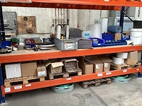 Partij diverse materialen - afbeelding 1 van  20