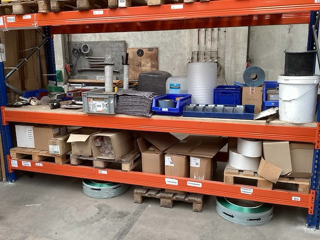 Partij diverse materialen - afbeelding 12 van  20