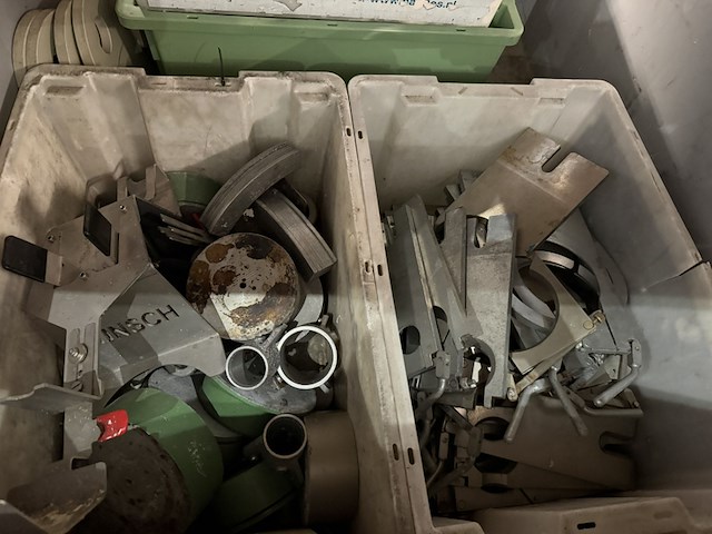Partij diverse materialen - afbeelding 1 van  3