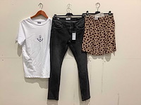 Partij diverse merkkleding (50x) - afbeelding 1 van  9