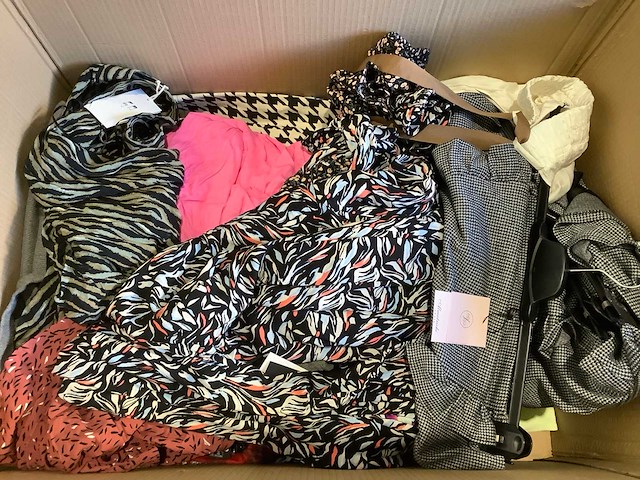 Partij diverse merkkleding (50x) - afbeelding 9 van  9