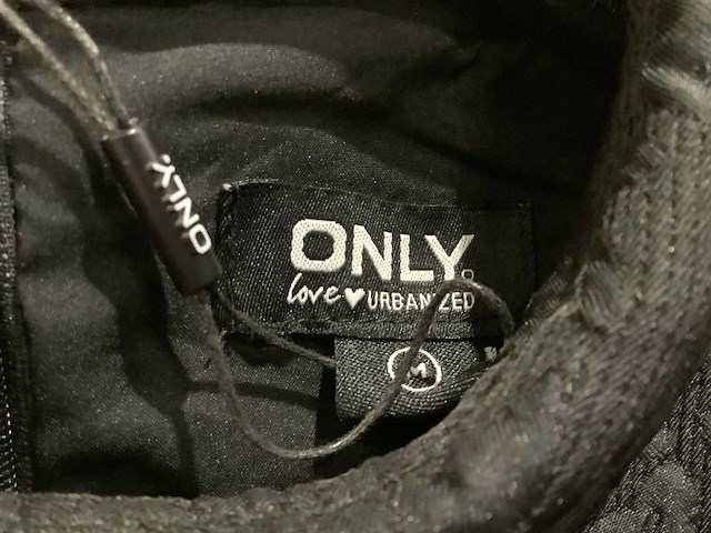 Partij diverse merkkleding (50x) - afbeelding 2 van  9