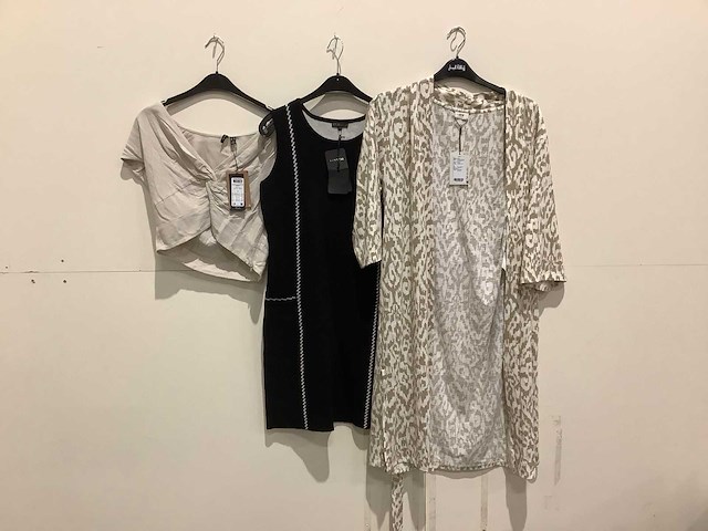 Partij diverse merkkleding (50x) - afbeelding 1 van  9