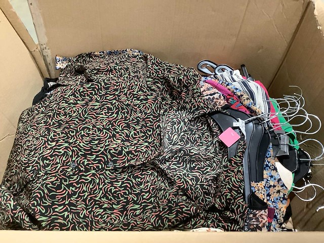 Partij diverse merkkleding (50x) - afbeelding 9 van  9