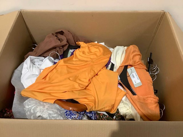 Partij diverse merkkleding (50x) - afbeelding 9 van  9