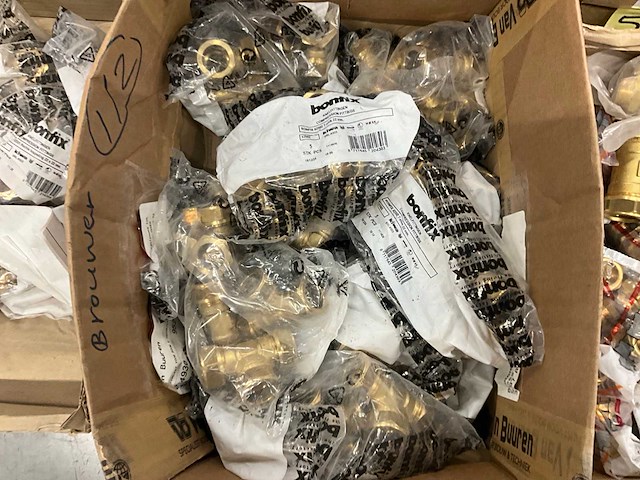 Partij diverse messing knelkoppelingen - afbeelding 2 van  7