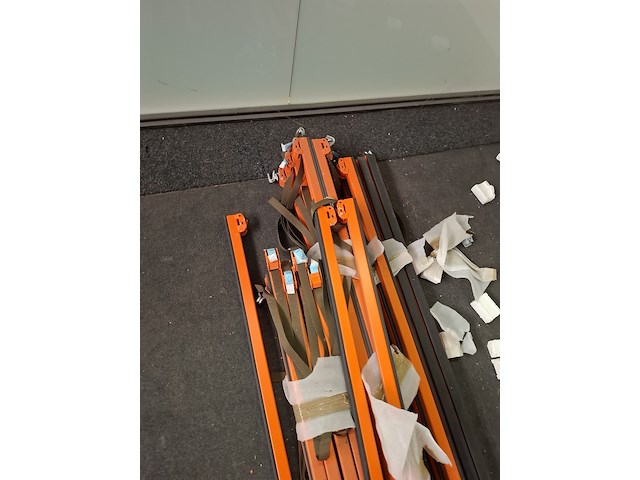 Partij diverse metalen en aluminium profielen - afbeelding 8 van  8