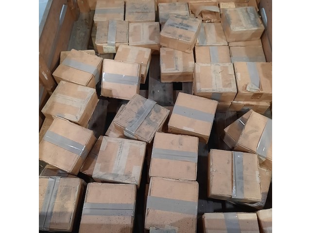 Partij diverse metalen ringen - afbeelding 3 van  5