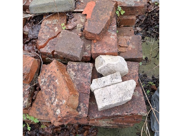 Partij diverse metselstenen op 5x pallet - afbeelding 5 van  15