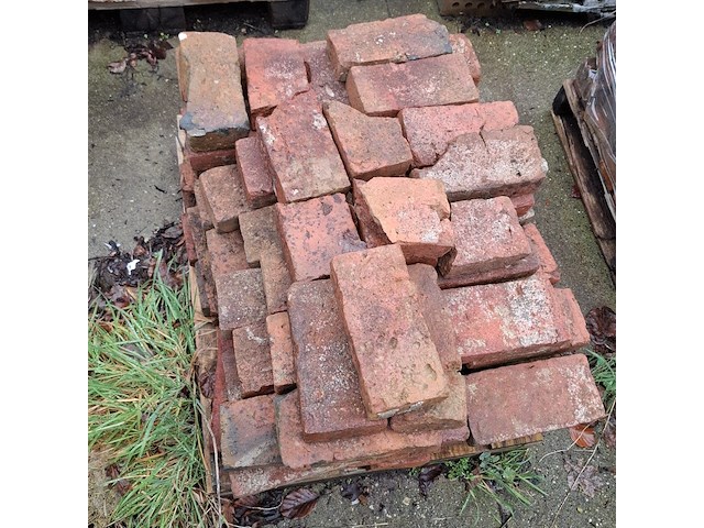 Partij diverse metselstenen op 5x pallet - afbeelding 9 van  15