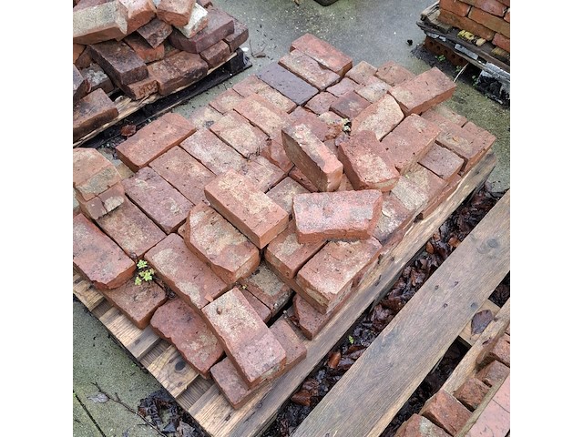 Partij diverse metselstenen op 5x pallet - afbeelding 7 van  12