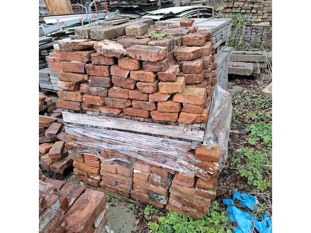 Partij diverse metselstenen op 5x pallet - afbeelding 12 van  12
