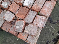 Partij diverse metselstenen op 6x pallet - afbeelding 4 van  16