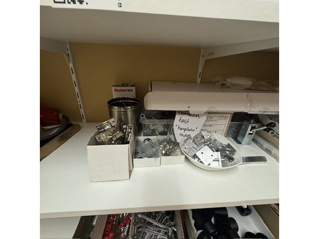 Partij diverse meubelbeslag en toebehoren - afbeelding 3 van  10