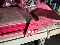 Partij diverse mickey/hellokitty/gabby’s travelsets/etuis (43x) - afbeelding 4 van  5