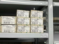 Partij diverse moeller/viteko kontaktblokken/km therm. beveiliging/km magn. sch/etc (137x) - afbeelding 2 van  45