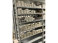 Partij diverse moeller/viteko kontaktblokken/km therm. beveiliging/km magn. sch/etc (137x) - afbeelding 12 van  45