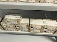 Partij diverse moeller/viteko kontaktblokken/km therm. beveiliging/km magn. sch/etc (137x) - afbeelding 39 van  45