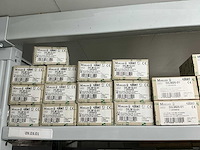 Partij diverse moeller/viteko kontaktblokken/km therm. beveiliging/km magn. sch/etc (137x) - afbeelding 42 van  45