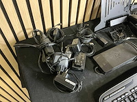 Partij diverse monitoren en kantoorbenodigdheden - afbeelding 4 van  14