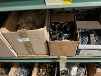 Partij diverse montage beugels - afbeelding 1 van  2