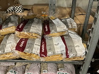 Partij diverse moss/elastieken/bloemenflesjes/decoratie (76x) - afbeelding 12 van  16