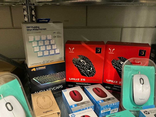 Partij diverse muizen & keycaps (13x) - afbeelding 2 van  4