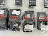 Partij diverse muller urentellers/ramen & sokkels voor urentellers (138x) - afbeelding 15 van  24