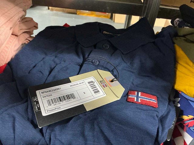 Partij diverse napapijri shirts/polos (55x) - afbeelding 6 van  15