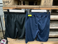 Partij diverse nike junior shorts (140x) - afbeelding 2 van  7