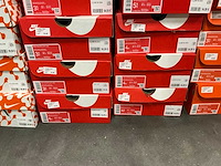 Partij diverse nike kinderschoenen (28x) - afbeelding 2 van  12