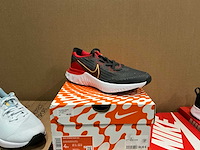 Partij diverse nike kinderschoenen (28x) - afbeelding 8 van  12