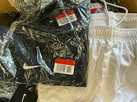 Partij diverse nike kleding (160x) - afbeelding 13 van  18