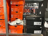 Partij diverse nike/adidas track schoenen (233x) - afbeelding 5 van  36