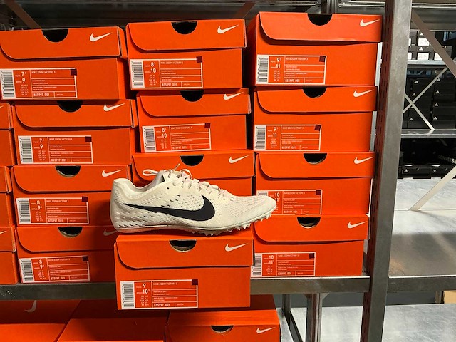 Partij diverse nike/adidas track schoenen (233x) - afbeelding 10 van  36