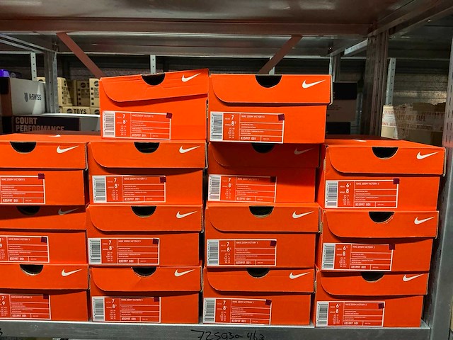 Partij diverse nike/adidas track schoenen (233x) - afbeelding 14 van  36