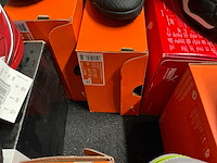 Partij diverse nike/adidas/puma turf schoenen (48x) - afbeelding 12 van  14