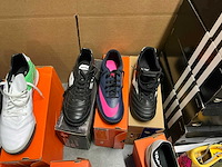 Partij diverse nike/adidas/puma turf schoenen (48x) - afbeelding 13 van  14