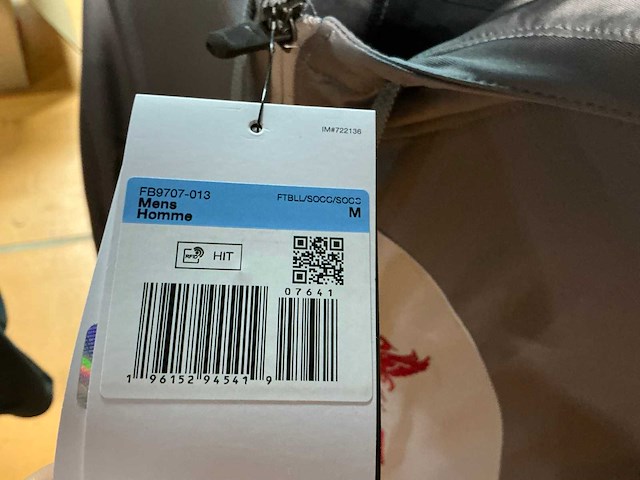 Partij diverse nike/adidas/underarmour/puma hoodies&vesten (116x) - afbeelding 6 van  18