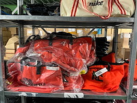 Partij diverse nike/karl lagerfeld/ellesse/kipling/steve madden/etc tassen (73x) - afbeelding 3 van  26